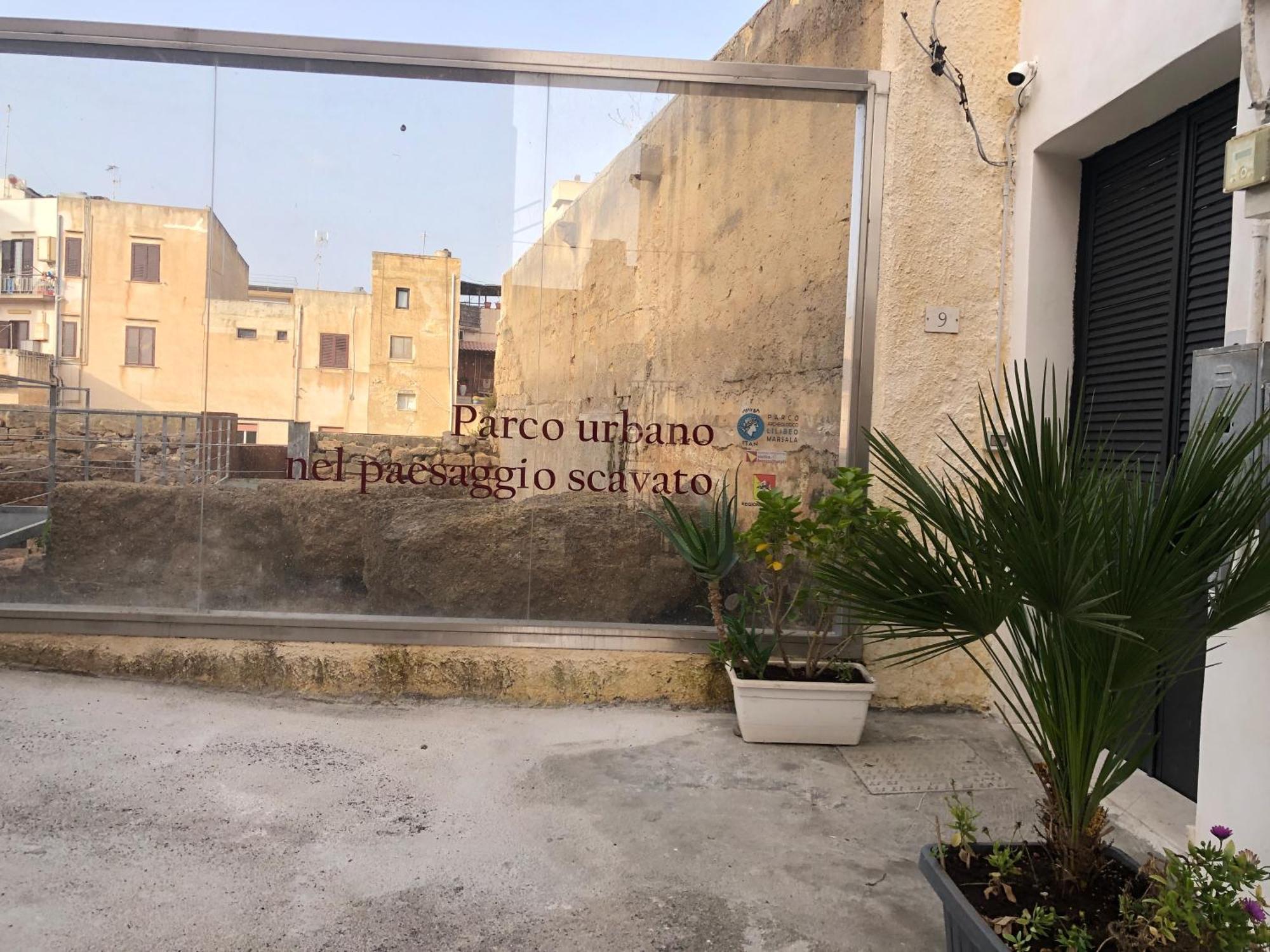 Marsala Al Centro N 9 Apartment Ngoại thất bức ảnh